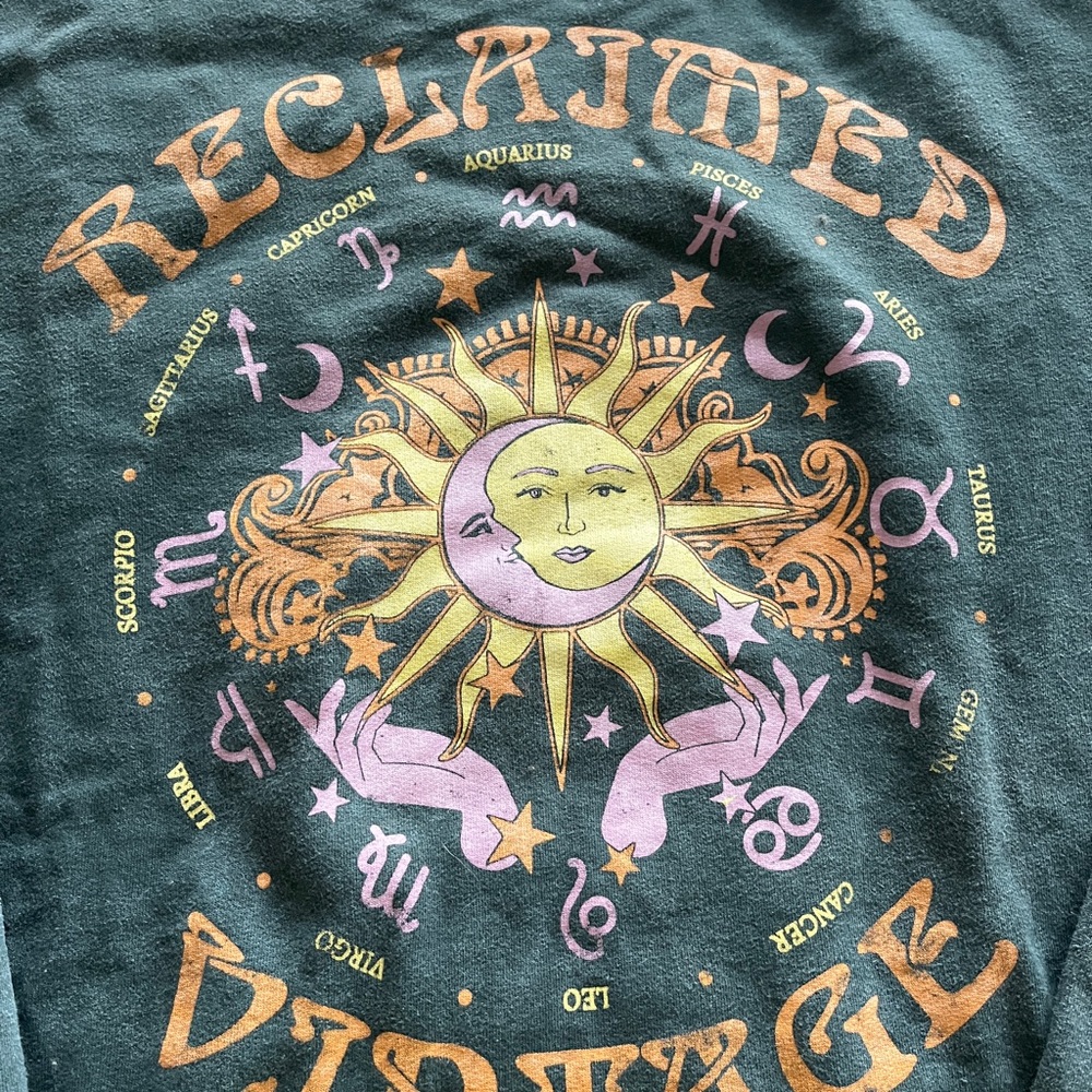 Reclaimed Vintage Astrology Crewneck in Green and Gold
